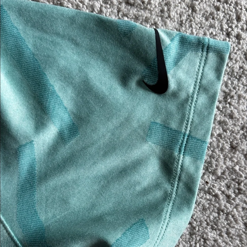 Nike Men's Teal Patterned Polo Shirt